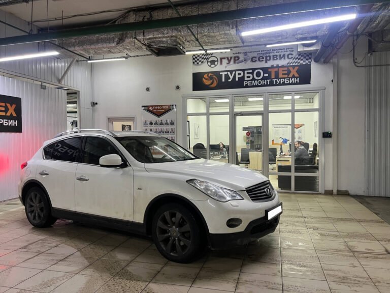 Ремонт рулевой рейки Infiniti QX50 2013 года на пробеге 272 000 км. Коррозия вала, течь сальников и восстановление механизма